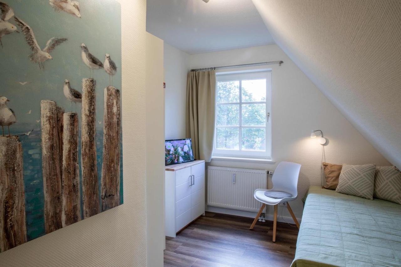 Ferienwohnung Klintum Oldsum Exterior photo